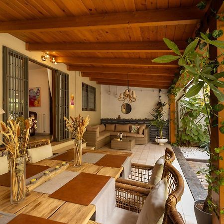 Portrait Boutique Guesthouse Валенсія Екстер'єр фото