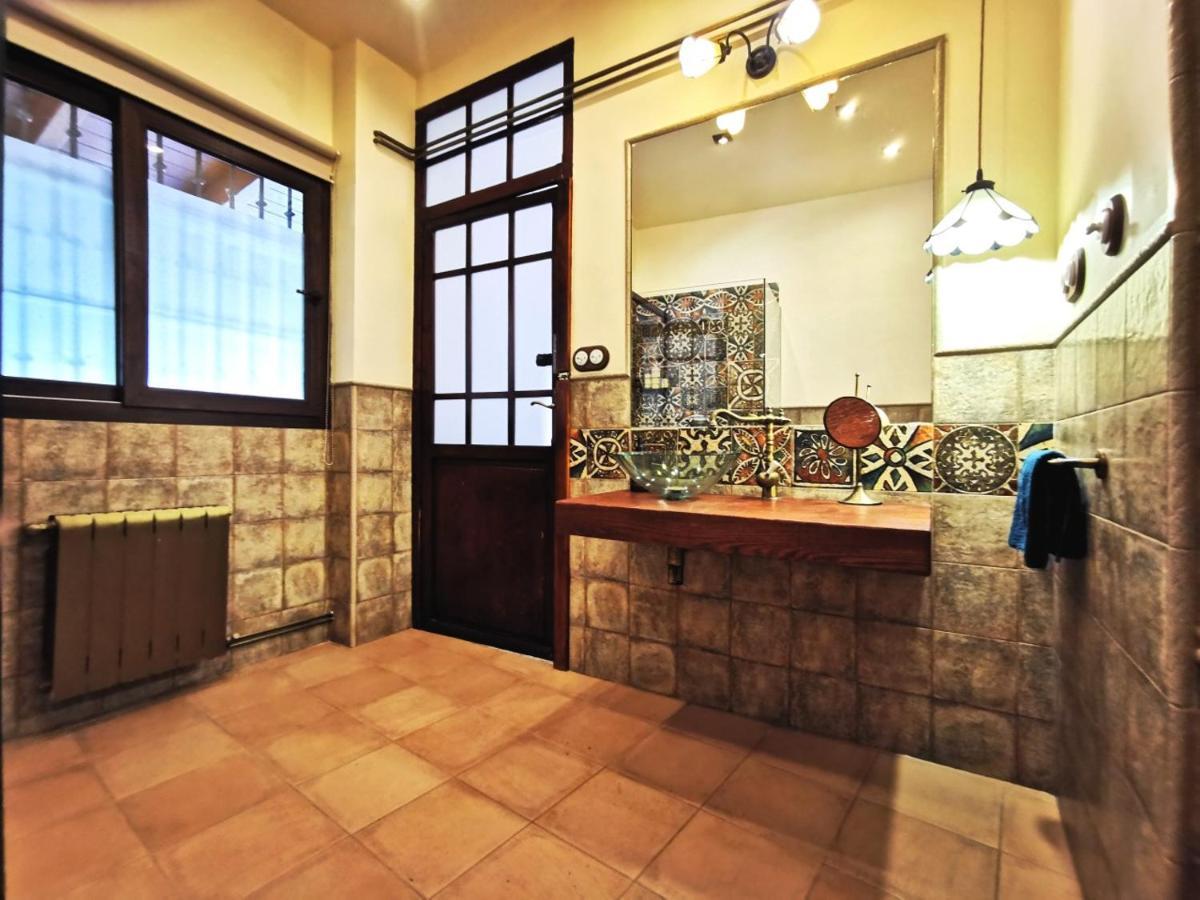 Portrait Boutique Guesthouse Валенсія Екстер'єр фото