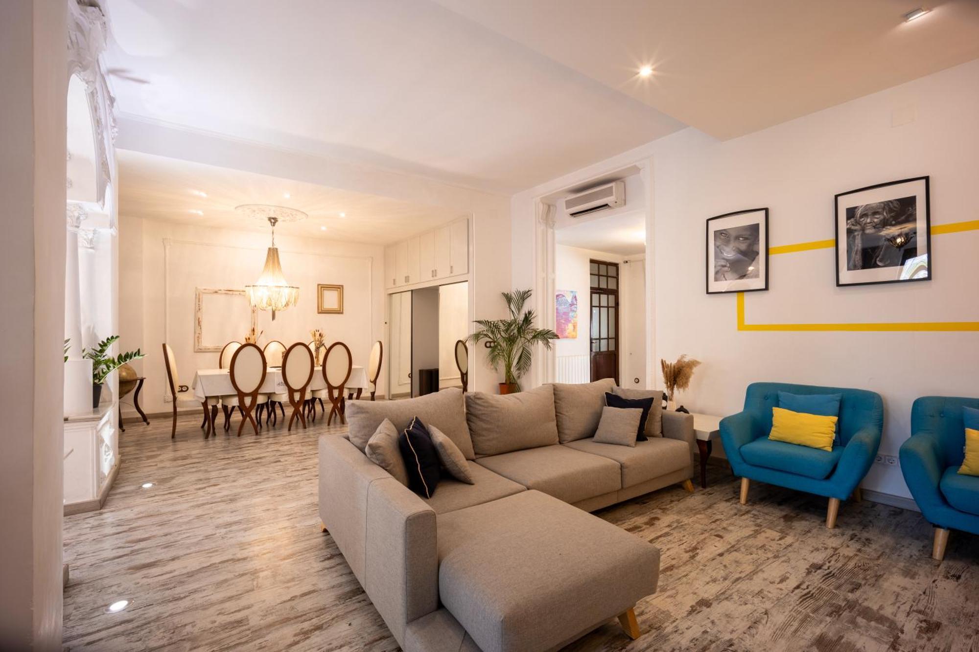 Portrait Boutique Guesthouse Валенсія Екстер'єр фото