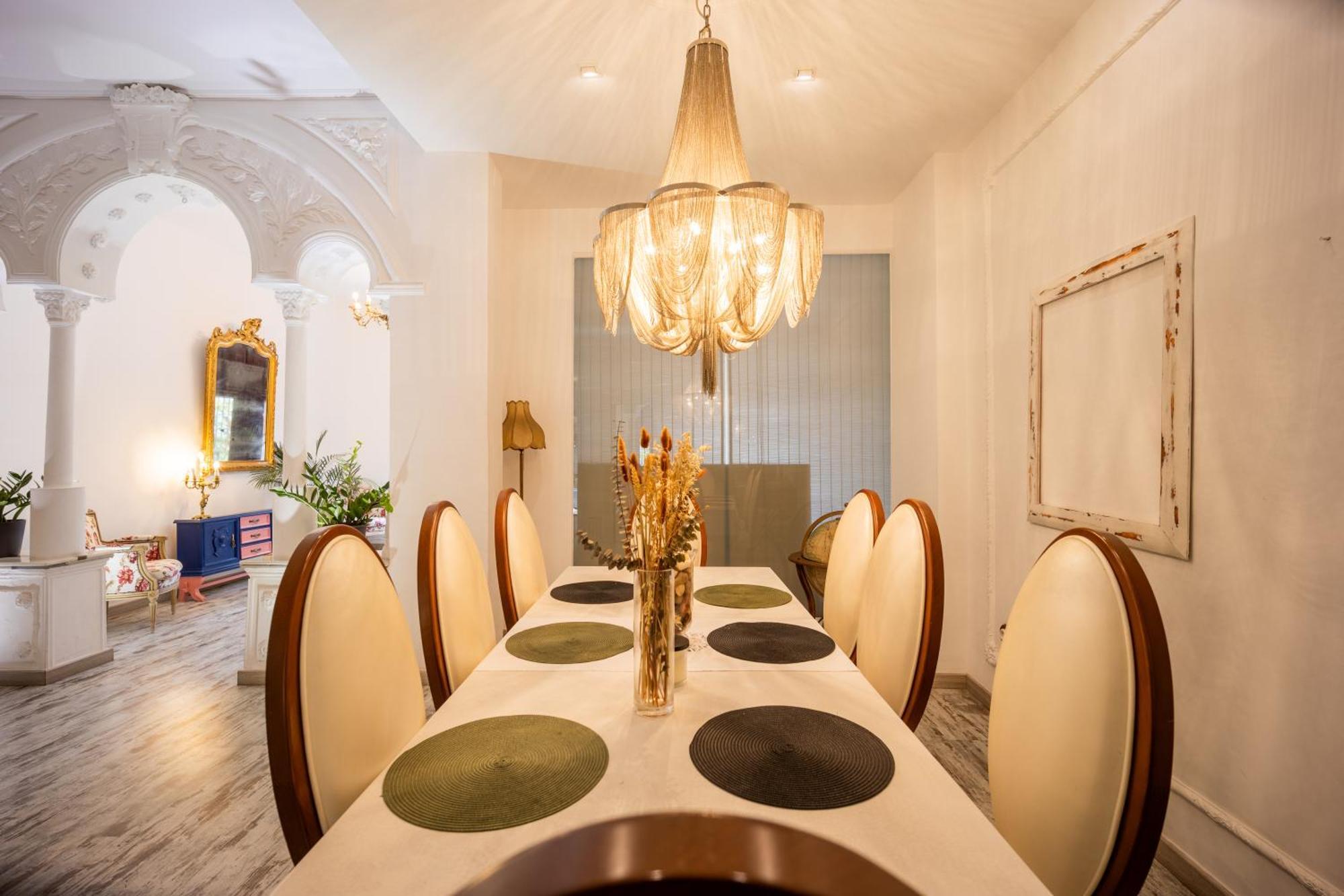 Portrait Boutique Guesthouse Валенсія Екстер'єр фото